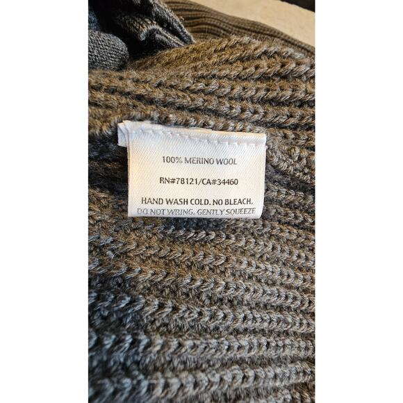 Eileen Fisher 100% Merino Wool Sweater Cardigan, Snap Buttons, Flap Collar Sz XS - Picture 5 of 12